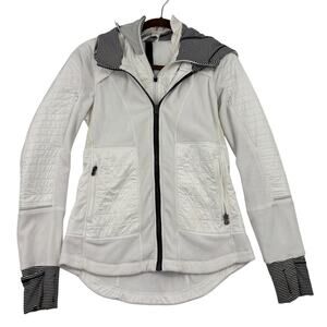 Lululemon Fleecy Keen III Jacket Size 6 White Hooded Quilted Fleece Convertible